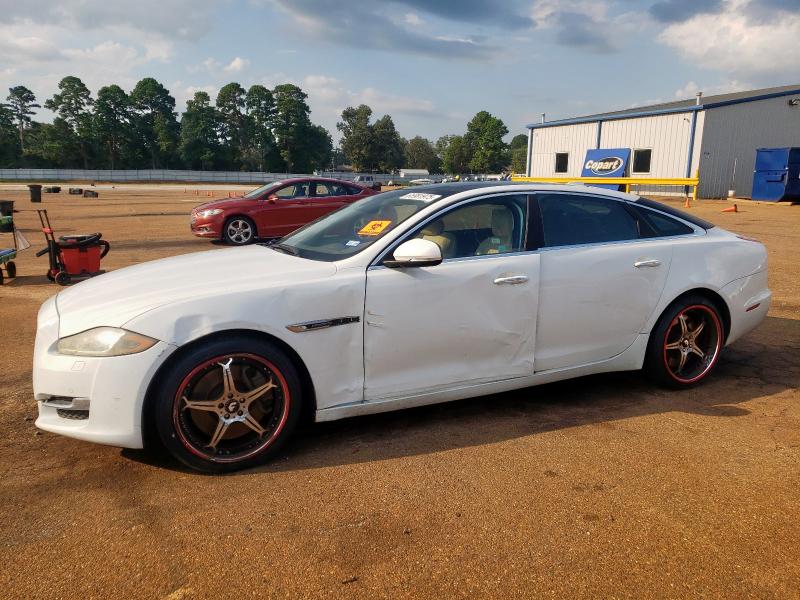 2016 JAGUAR XJL SUPERC - SAJWA2GE2GMW01581