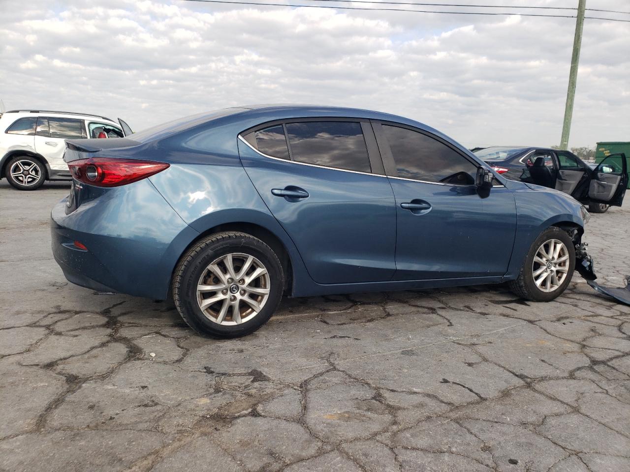 MAZDA 3 SPORT