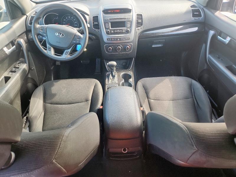 2015 KIA SORENTO LX - 5XYKTDA76FG658573