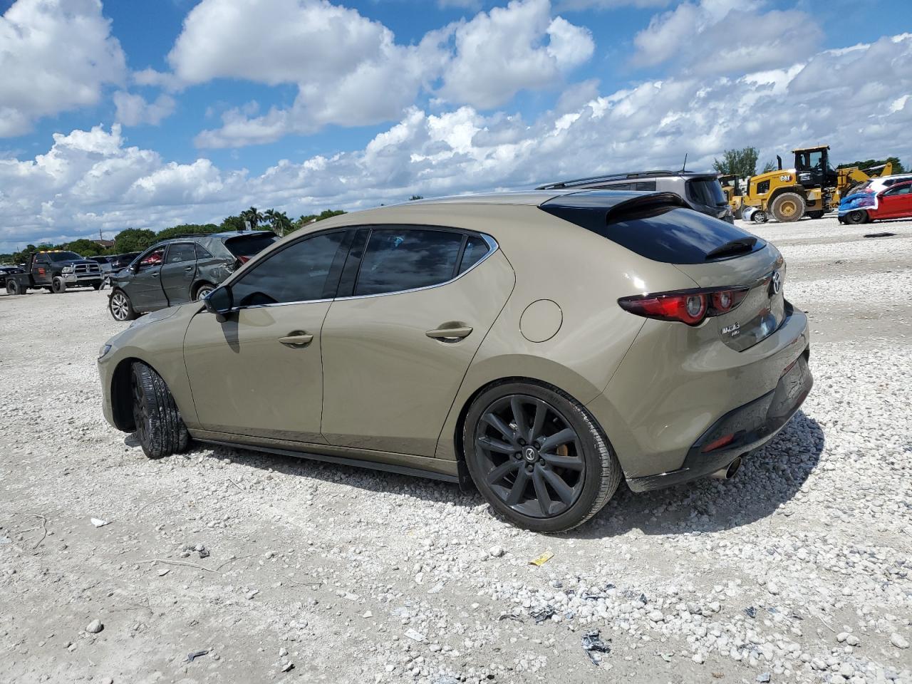 MAZDA 3 CARBON TURBO