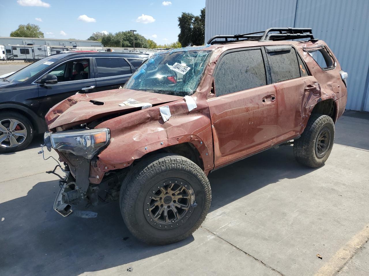 TOYOTA 4RUNNER SR5/SR5 PREMIUM