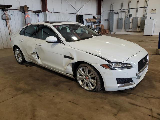 2017 JAGUAR XF PREMIUM SAJBJ4BV5HCY26408