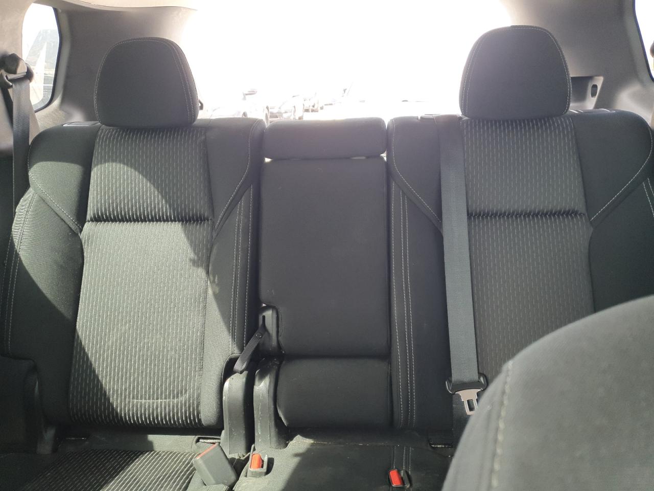 MITSUBISHI OUTLANDER ES