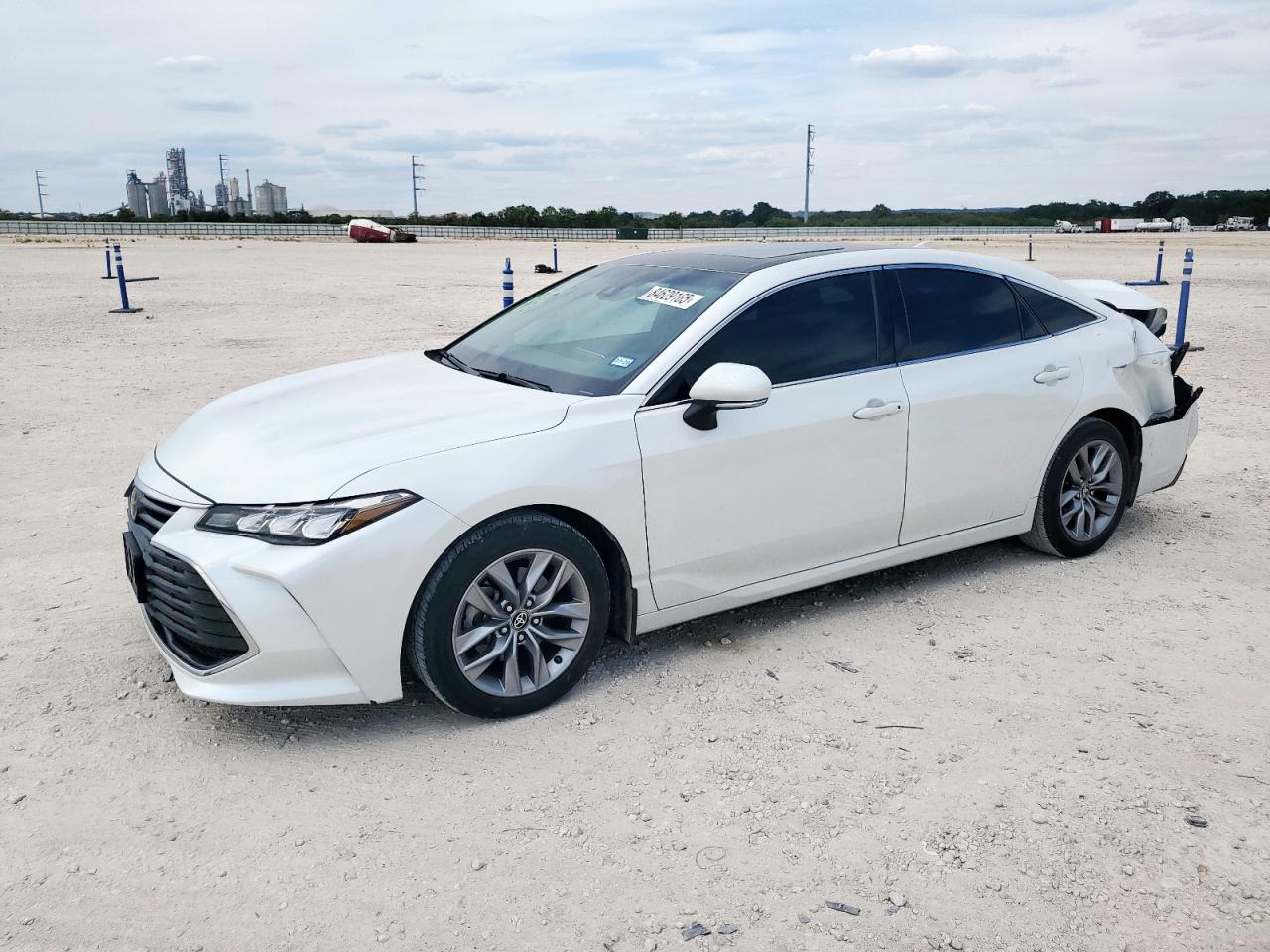 TOYOTA AVALON XLE