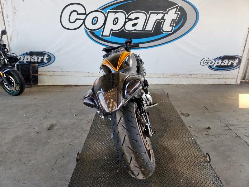 2013 SUZUKI GSX1300 RA JS1GX72B2D2101112