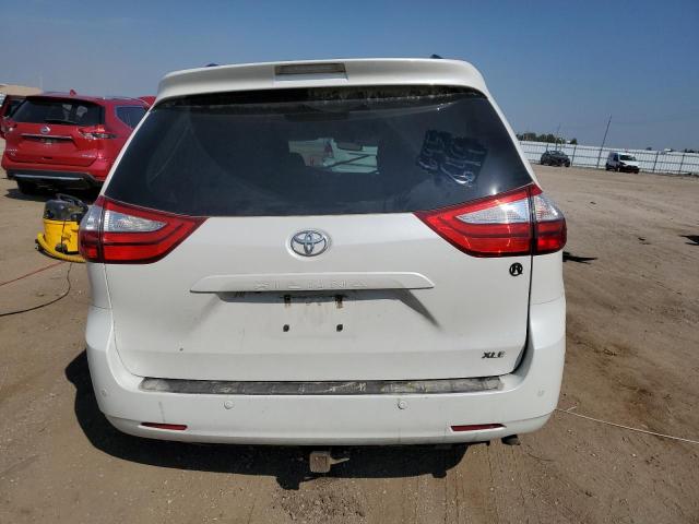 2016 TOYOTA SIENNA XLE 5TDYK3DC2GS743642