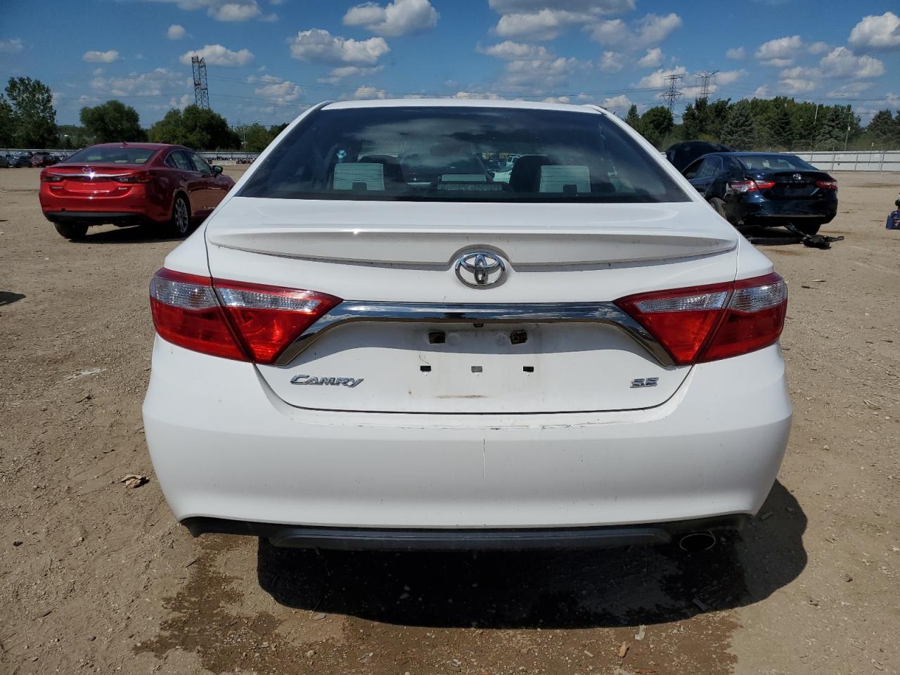 TOYOTA CAMRY LE