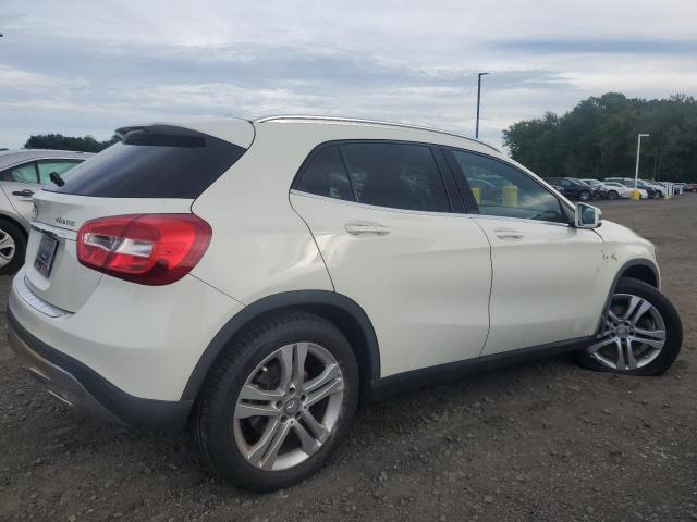 2016 MERCEDES-BENZ GLA 250 4M - WDCTG4GB0GJ213939