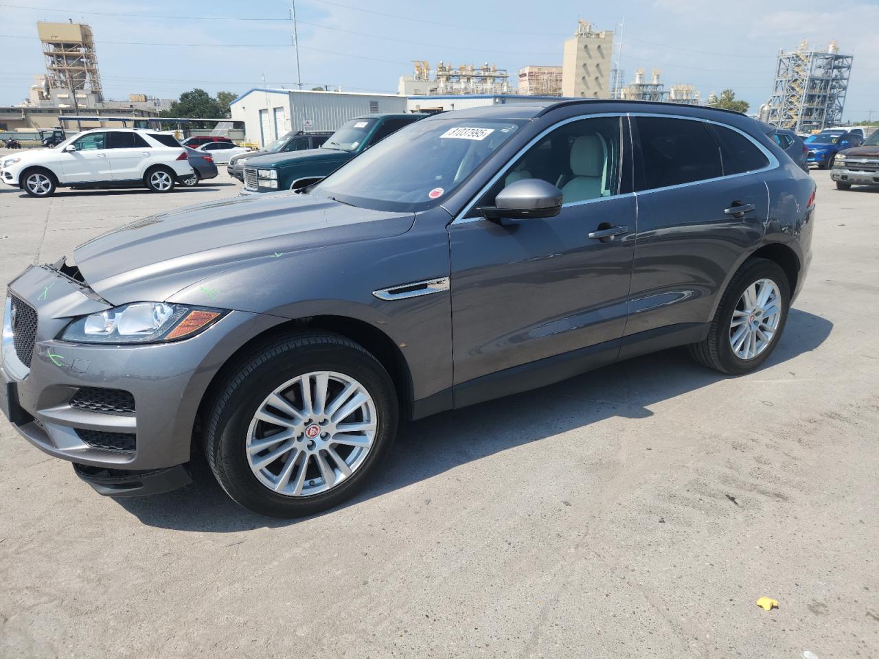 Vehicle photo