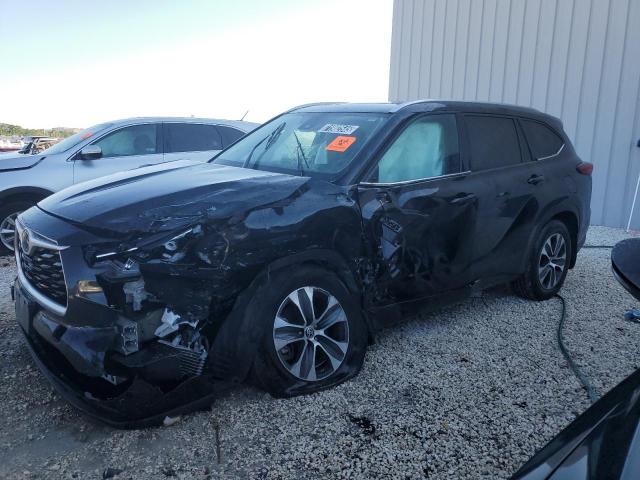 2021 TOYOTA HIGHLANDER XLE #3312681203