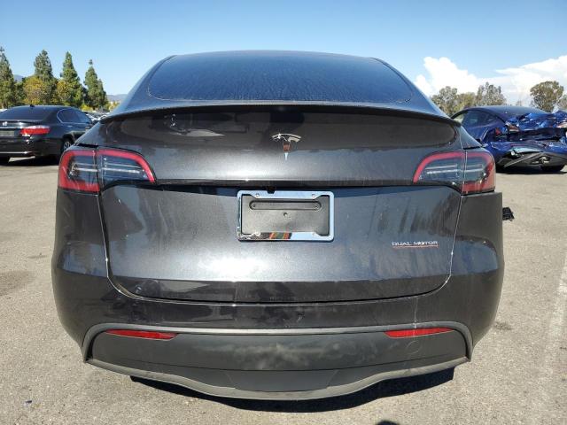2025 TESLA MODEL Y 7SAYGDEF9SF311551
