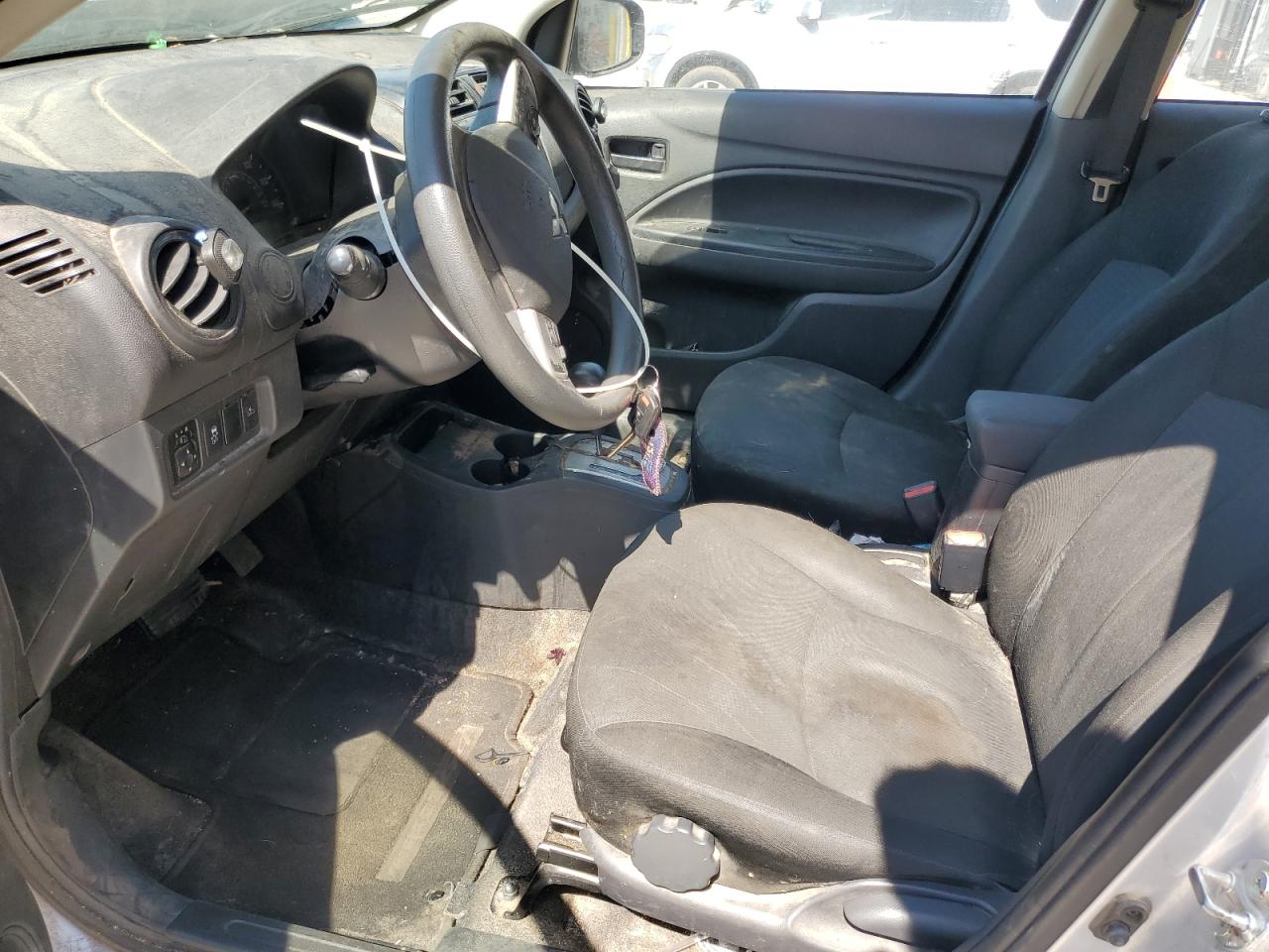 MITSUBISHI MIRAGE G4 ES