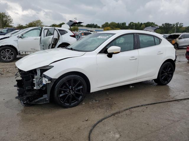 MAZDA 3 TOURING