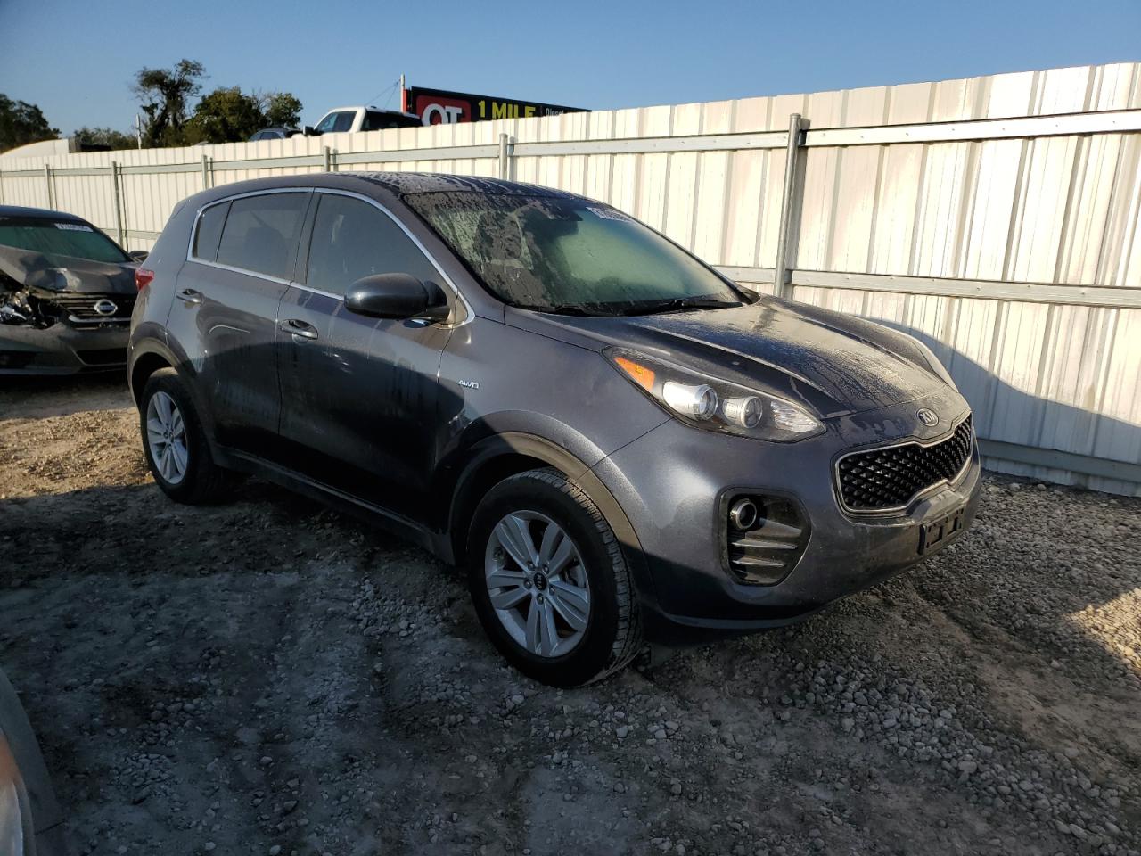 KIA SPORTAGE LX