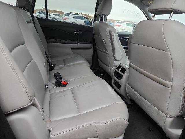 2017 HONDA PILOT TOURING - 5FNYF6H98HB016967