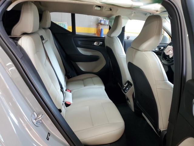 2024 VOLVO XC40 PLUS YV4L12UE9R2235135