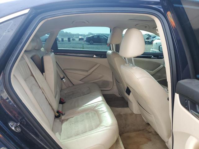 2015 VOLKSWAGEN PASSAT SEL - 1VWCM7A32FC005076