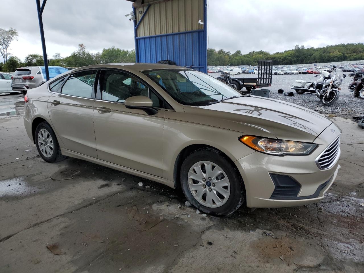 FORD FUSION S