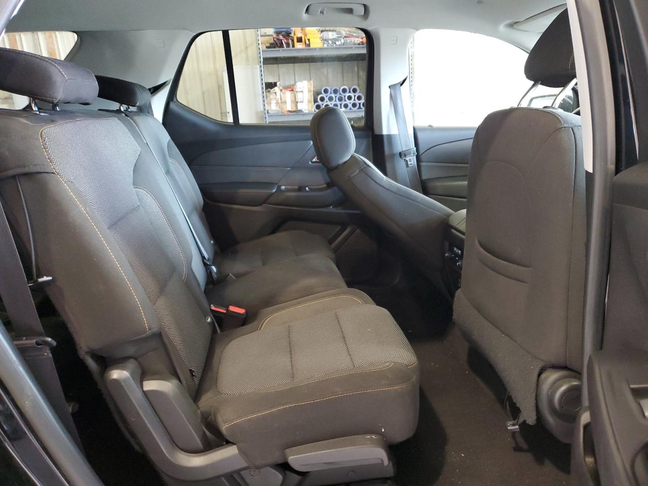 CHEVROLET TRAVERSE LS