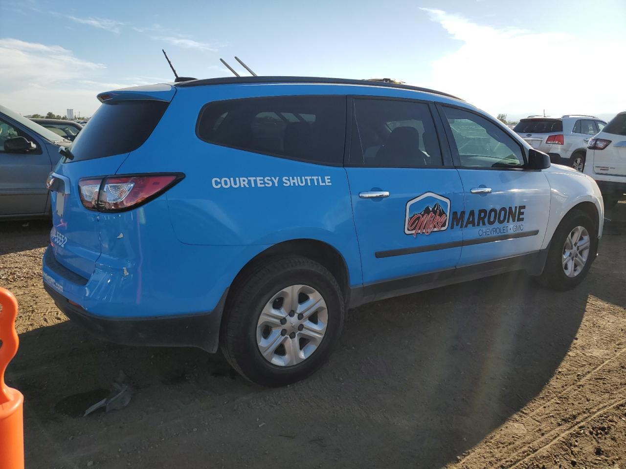 CHEVROLET TRAVERSE LS