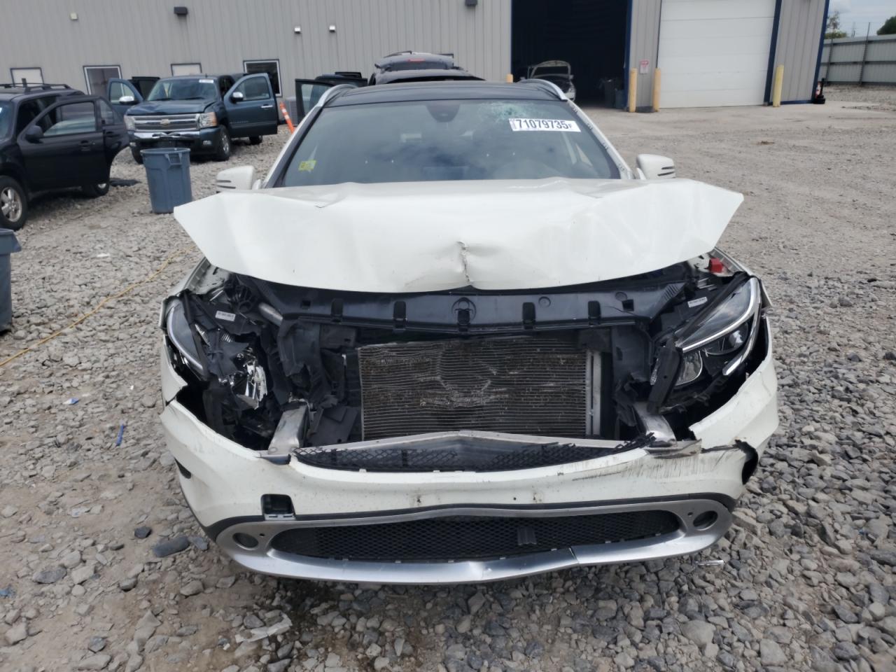 MERCEDES-BENZ GLA-CLASS 250 4MATIC