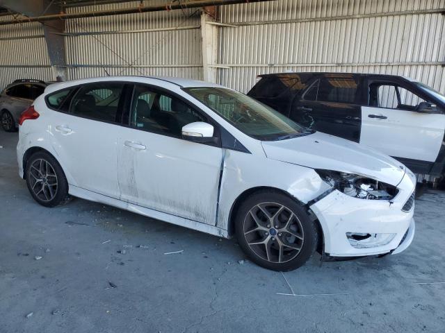 2015 FORD FOCUS SE - 1FADP3K25FL211043