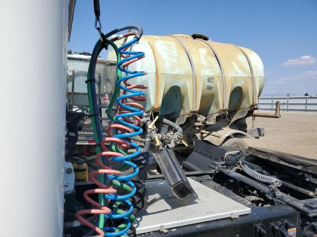 2017 PETERBILT TRACTOR 348 #3285525330