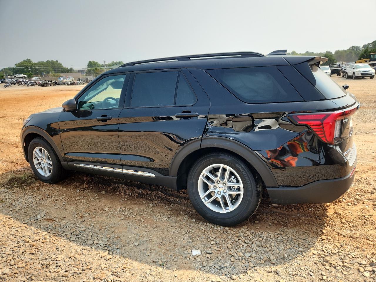 FORD EXPLORER ACTIVE