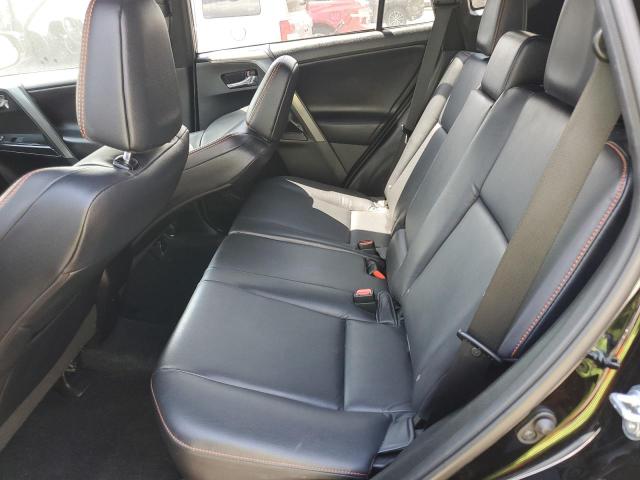 2018 TOYOTA RAV4 SE 2T3JFREV5JW772731