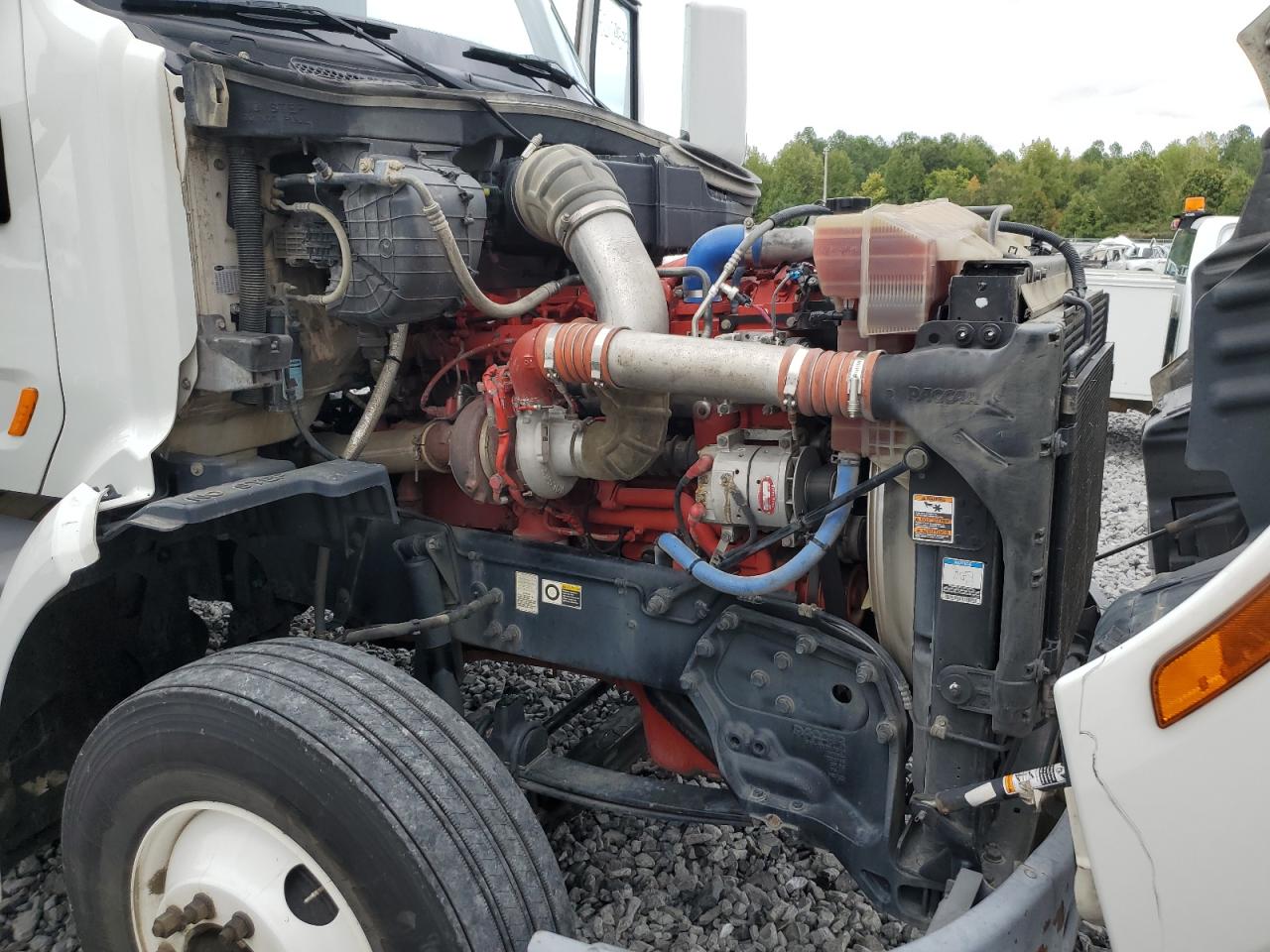 Lot #3285540267 2017 PETERBILT TRACTOR 579