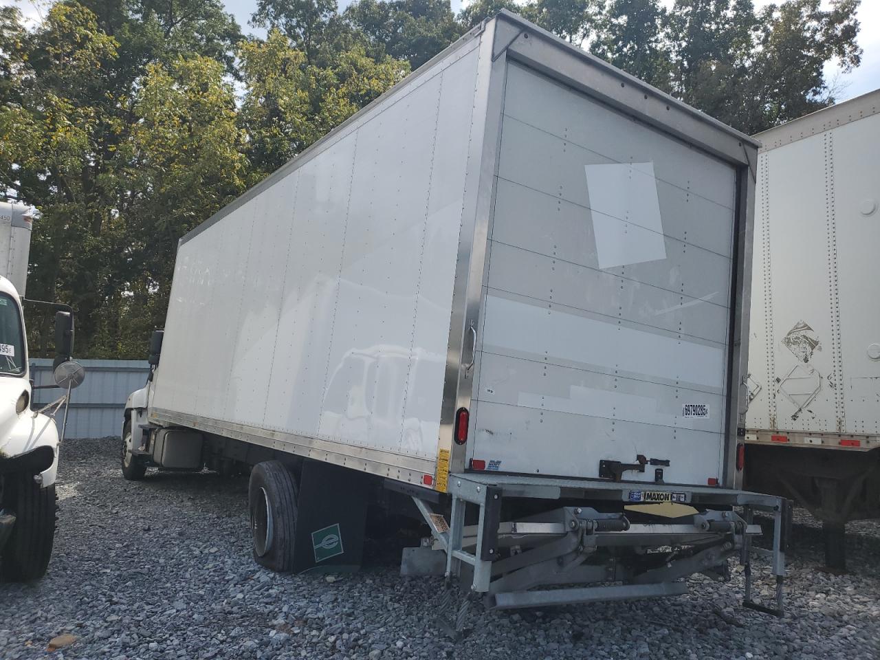 Lot #3240787150 2025 HINO HINO L6