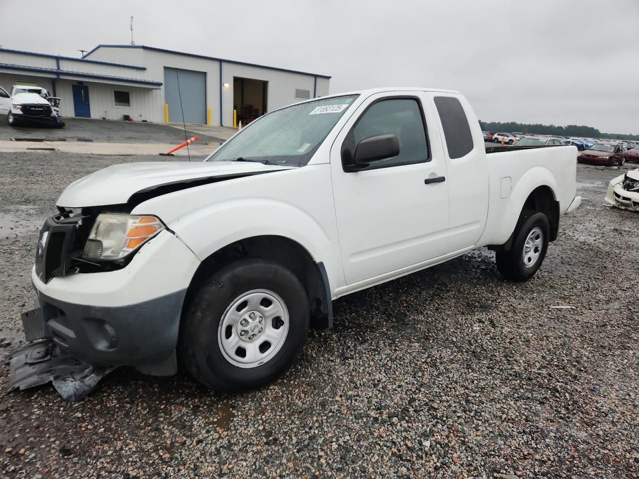 NISSAN FRONTIER S