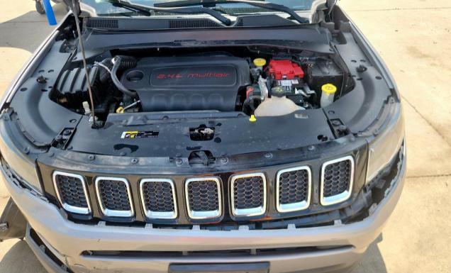 2019 JEEP COMPASS LA 3C4NJCBB0KT614684