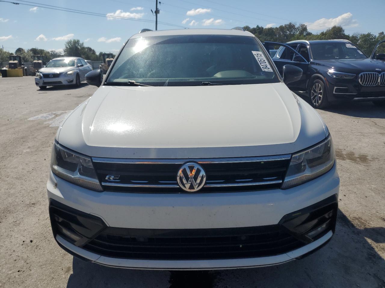 VOLKSWAGEN TIGUAN SE
