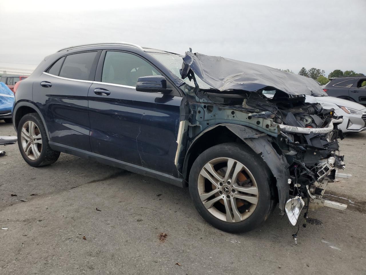 MERCEDES-BENZ GLA-CLASS 250 4MATIC