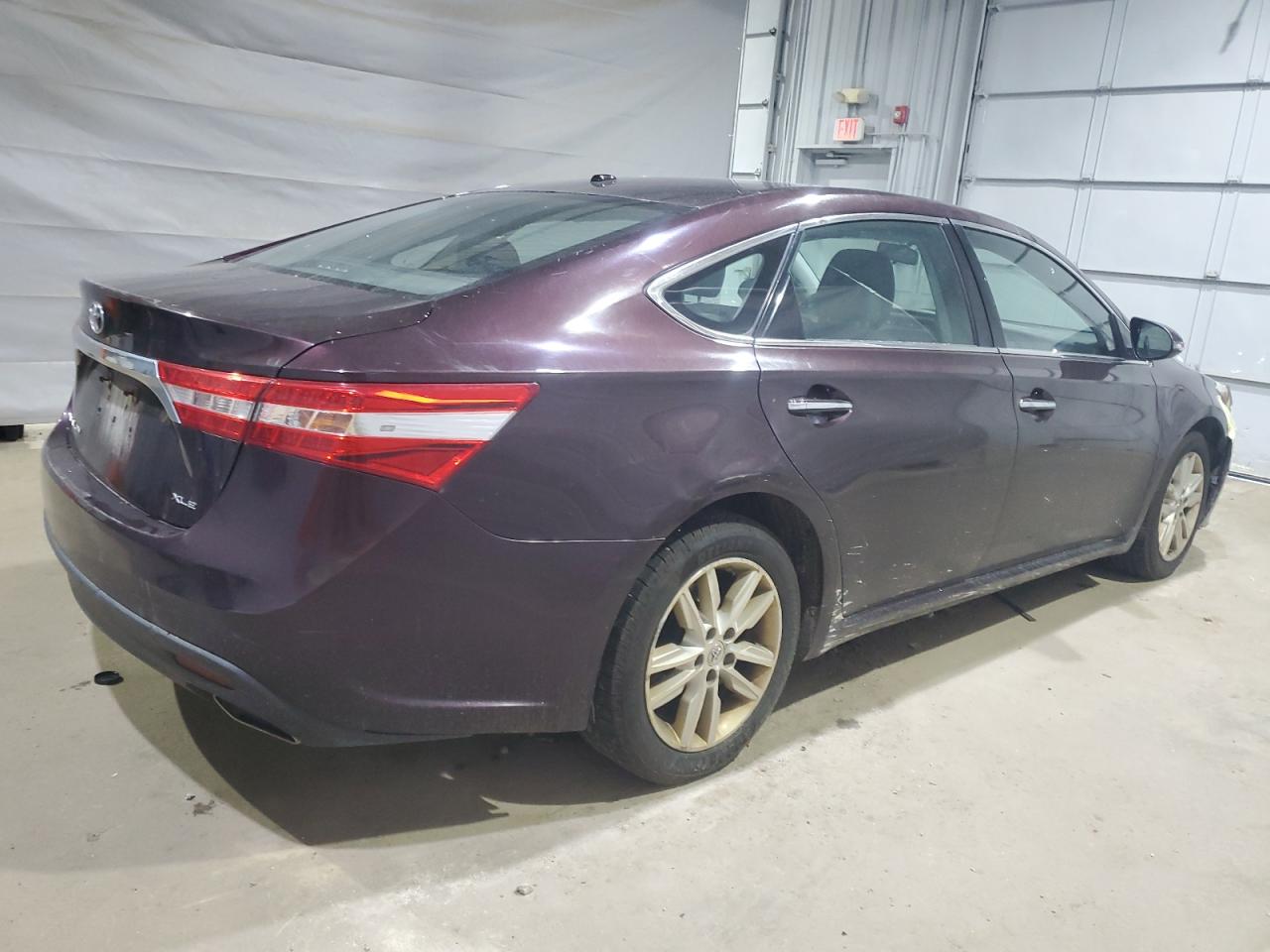 TOYOTA AVALON XLE
