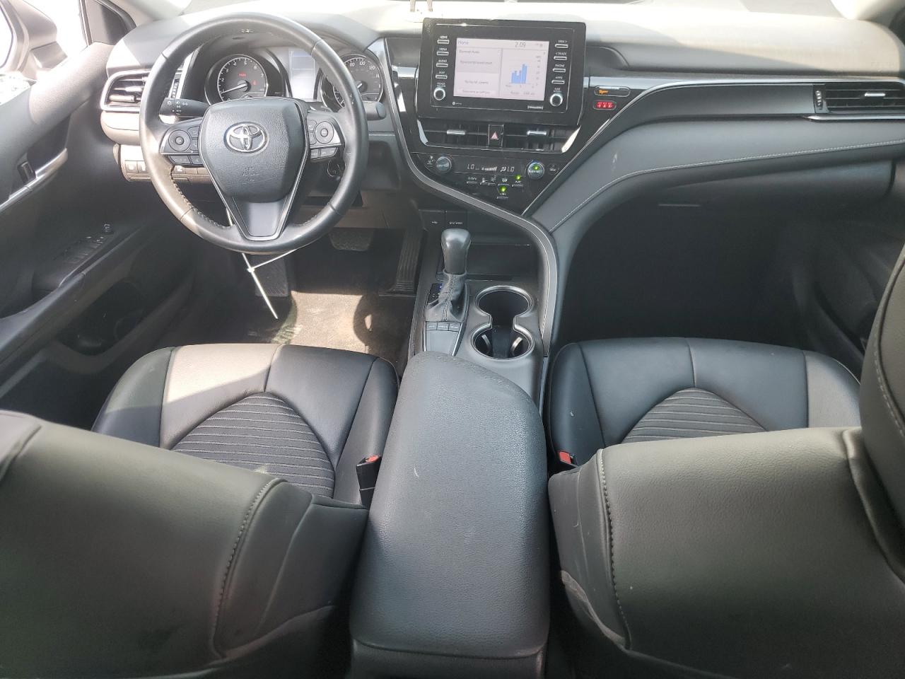 TOYOTA CAMRY SE NIGHT SHADE