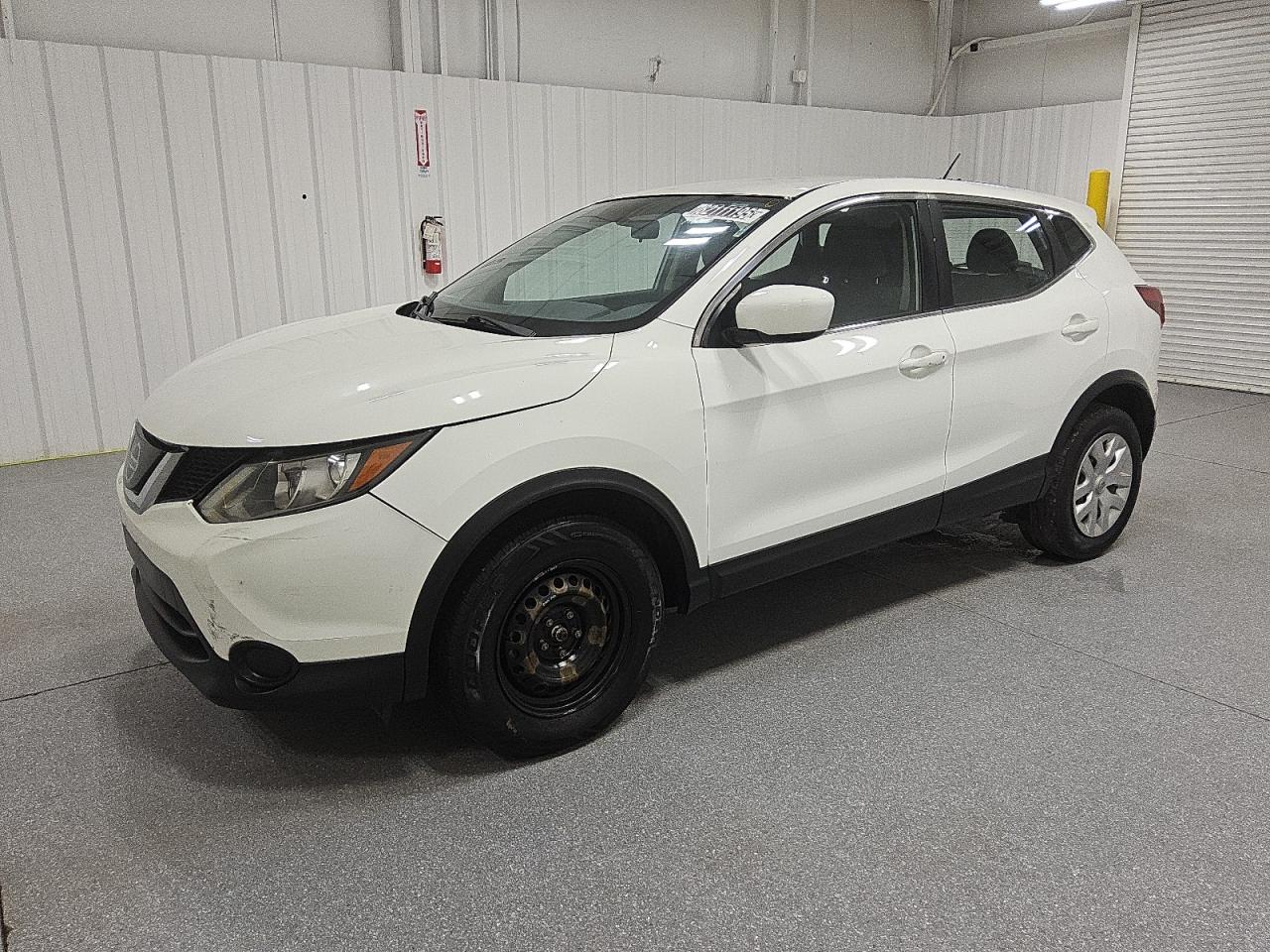 NISSAN ROGUE SPORT S