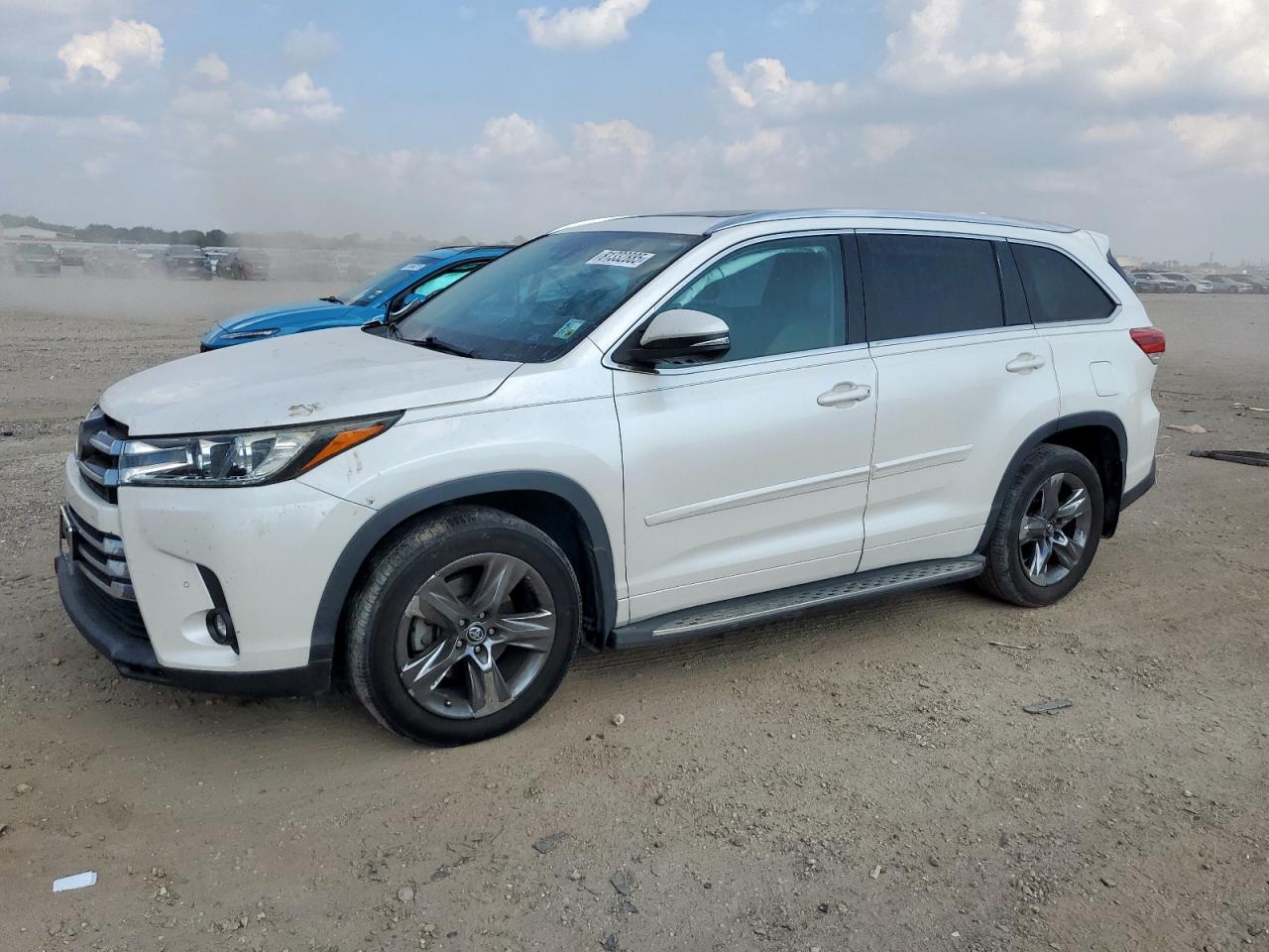 TOYOTA HIGHLANDER LIMITED