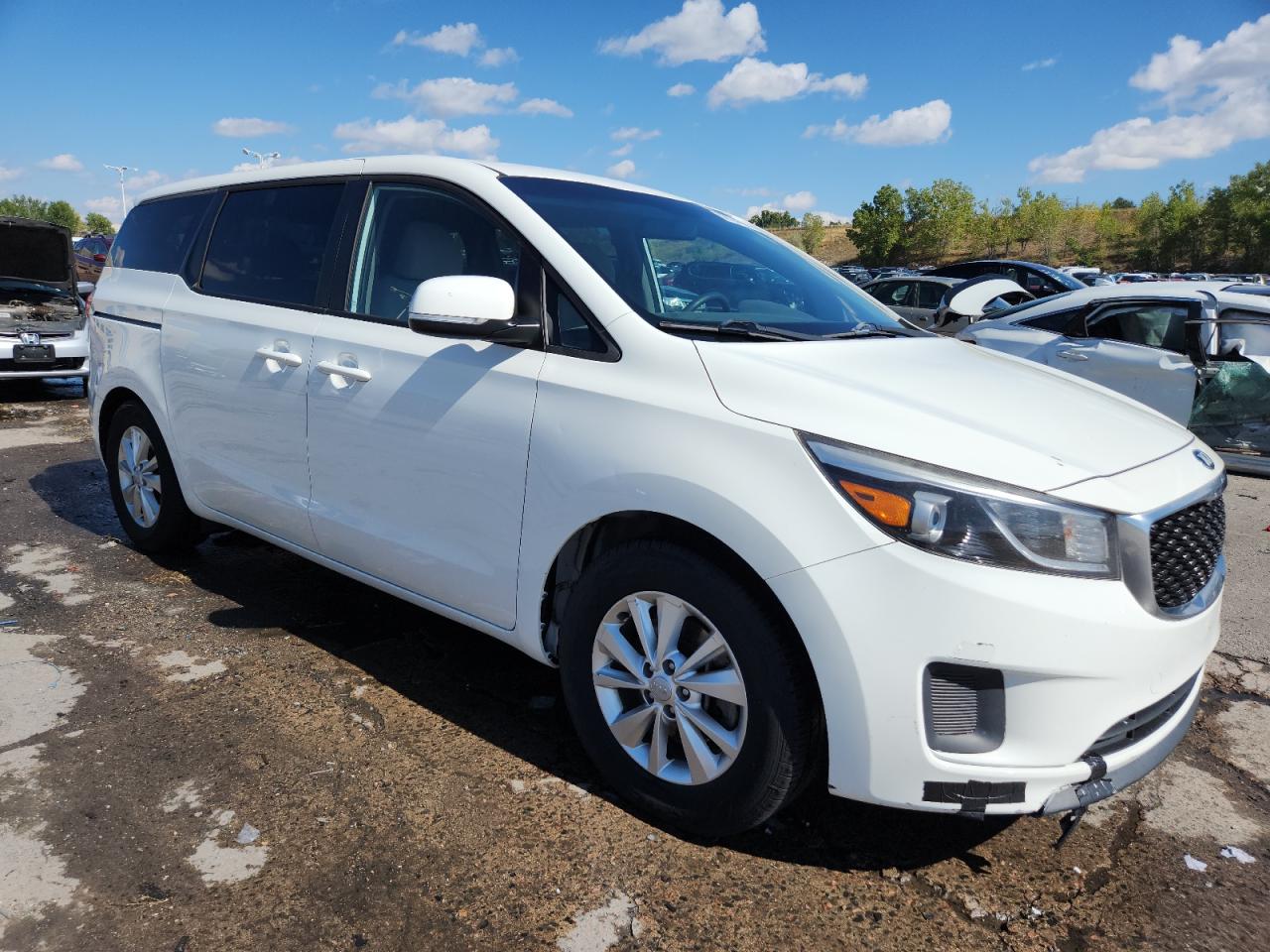 Lot #3302151130 2017 KIA SEDONA LX