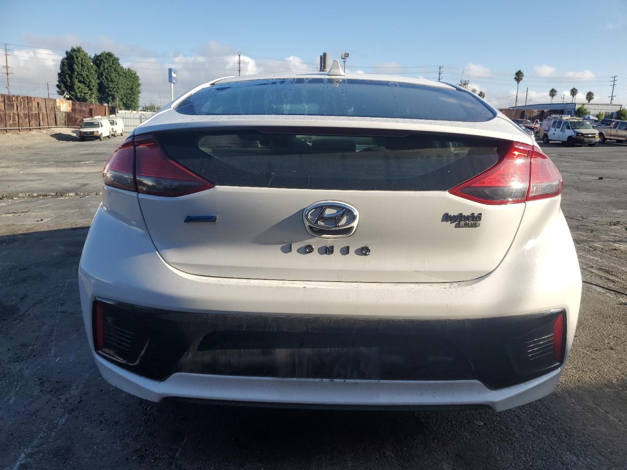 HYUNDAI IONIQ BLUE