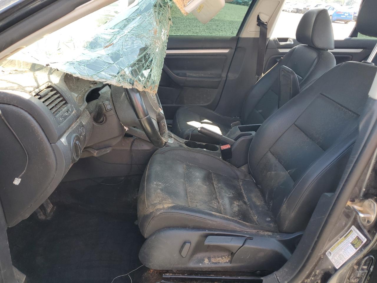 VOLKSWAGEN JETTA LIMITED