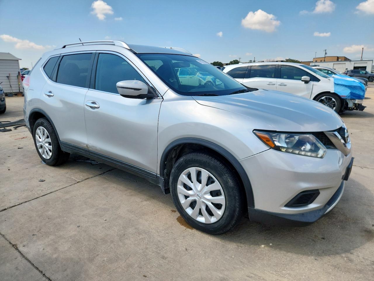 NISSAN ROGUE S