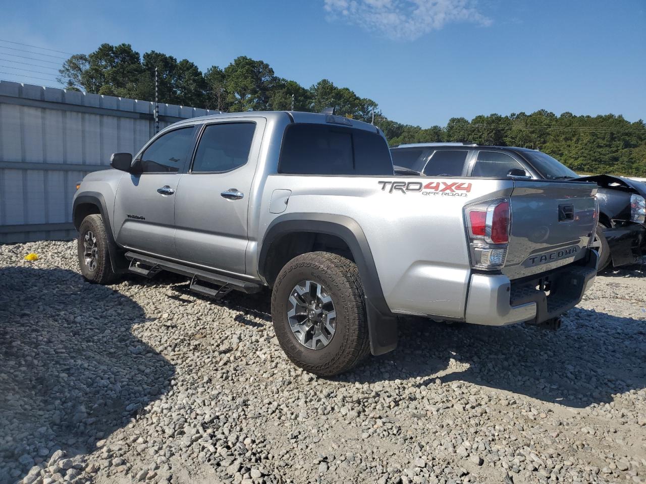 TOYOTA TACOMA DOUBLE CAB