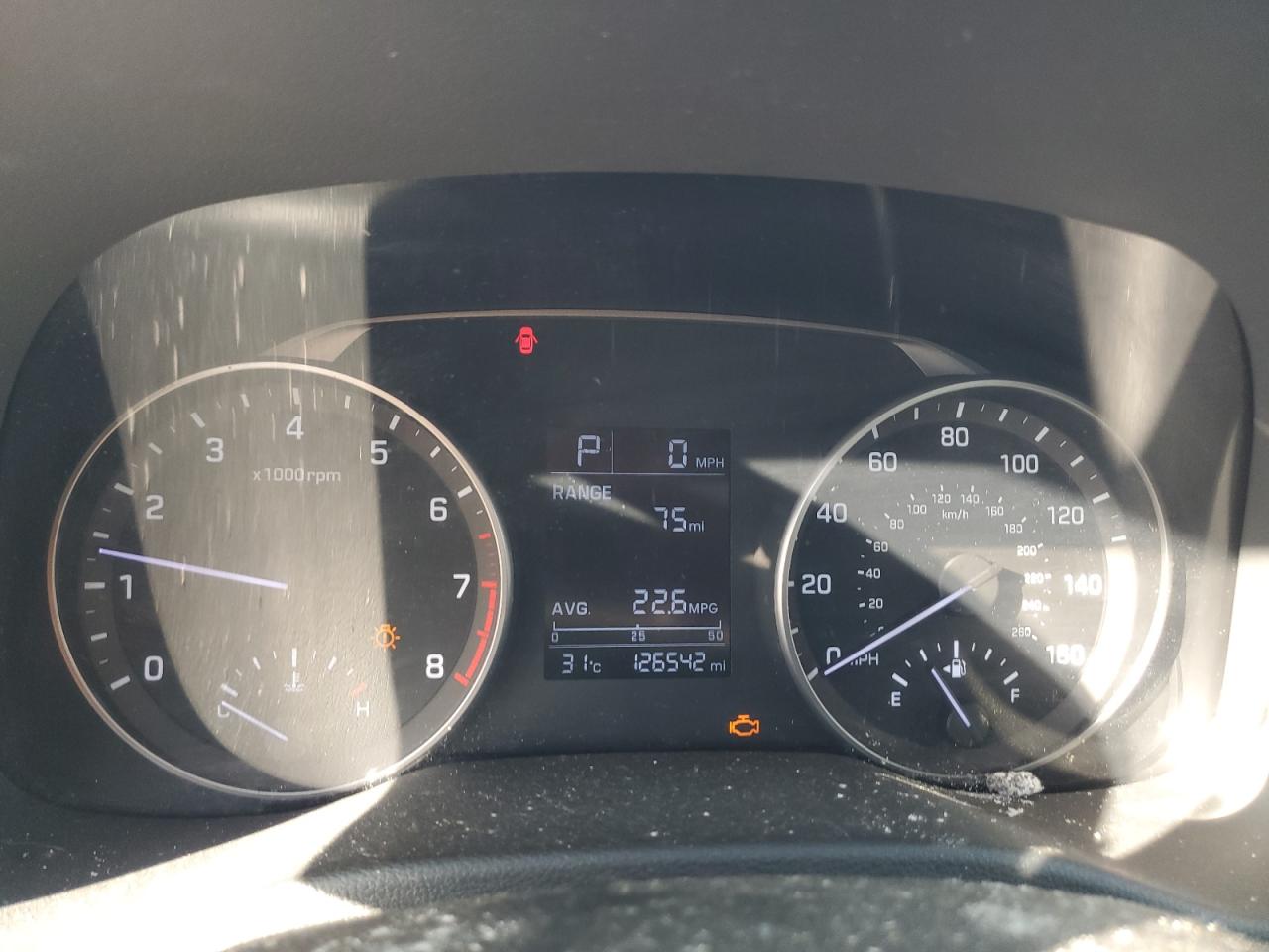 Lot #3317074992 2017 HYUNDAI ELANTRA SE