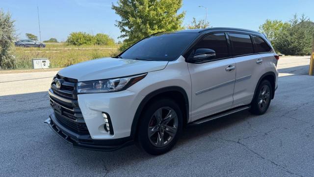 TOYOTA HIGHLANDER 2018 white  gas 5TDDZRFH0JS881144 photo #3