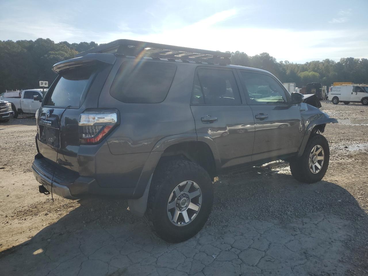 TOYOTA 4RUNNER SR5/SR5 PREMIUM