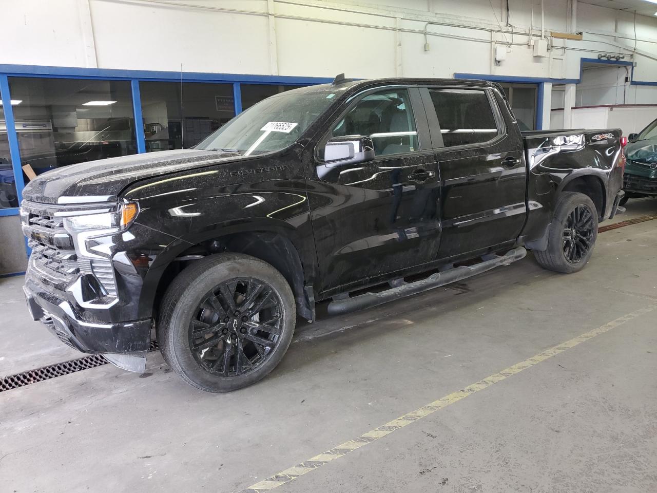 CHEVROLET SILVERADO K1500 RST