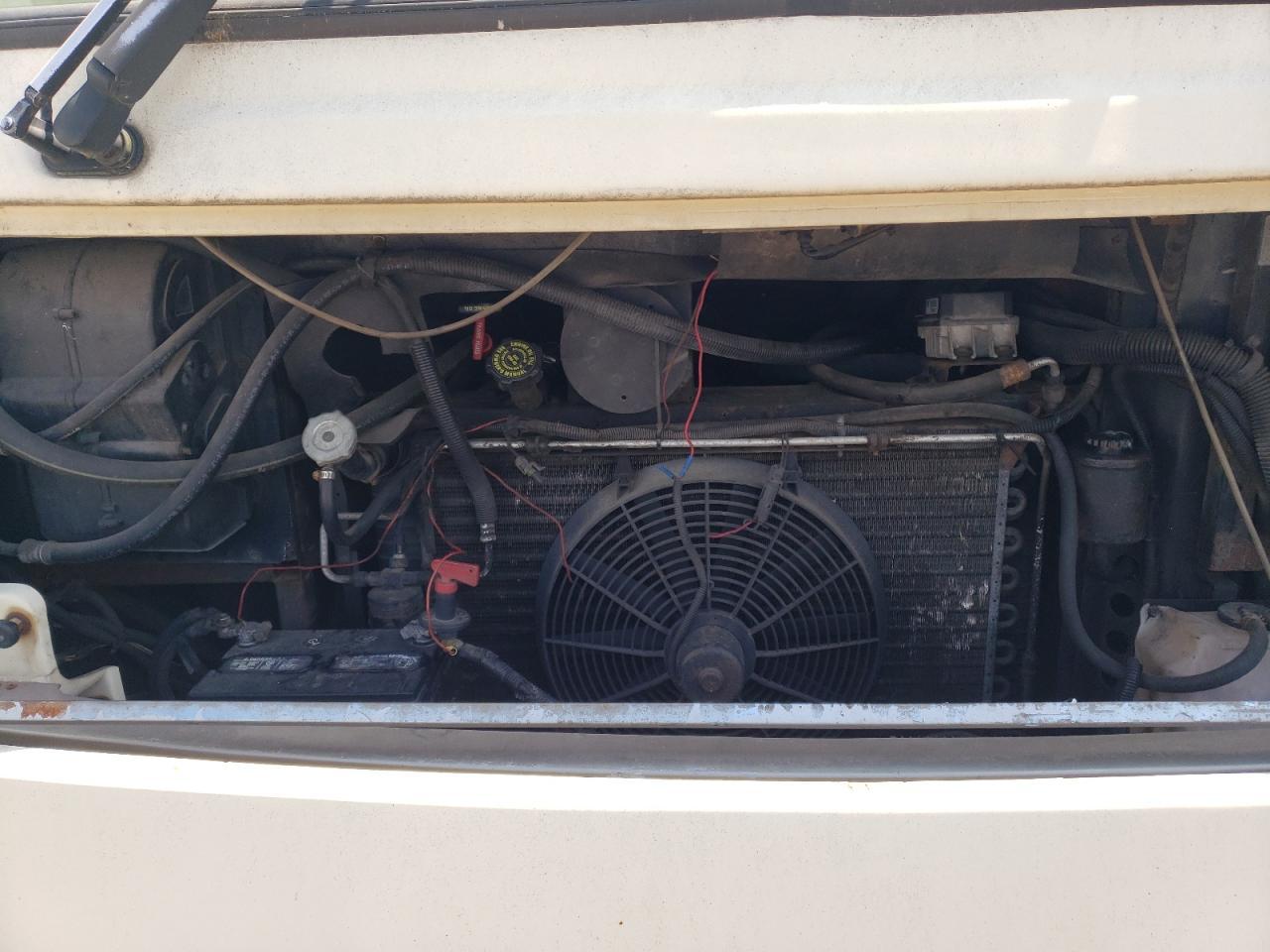 Lot #3277015165 1993 CHEVROLET P30