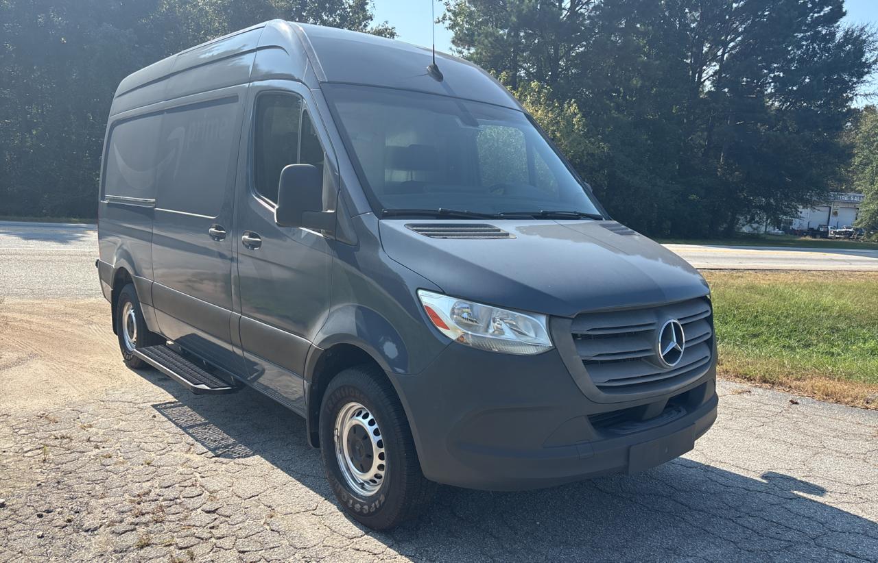 MERCEDES-BENZ SPRINTER 2500/3500
